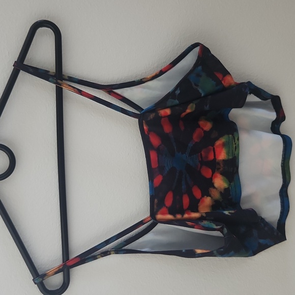 Colorful Tie-Dye Crop Top - Picture 2 of 4